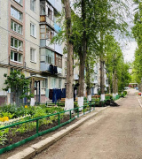 Месячник по благоустройству субботник на придомовой территории пр-кт Строителей 78