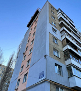 В жилом доме №4 по ул. Перспективная произведено утепление торцевой стены 1-го подъезда